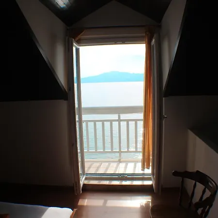 Mimoza Apartment *