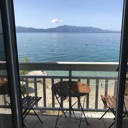 Mimoza Appartement Brist